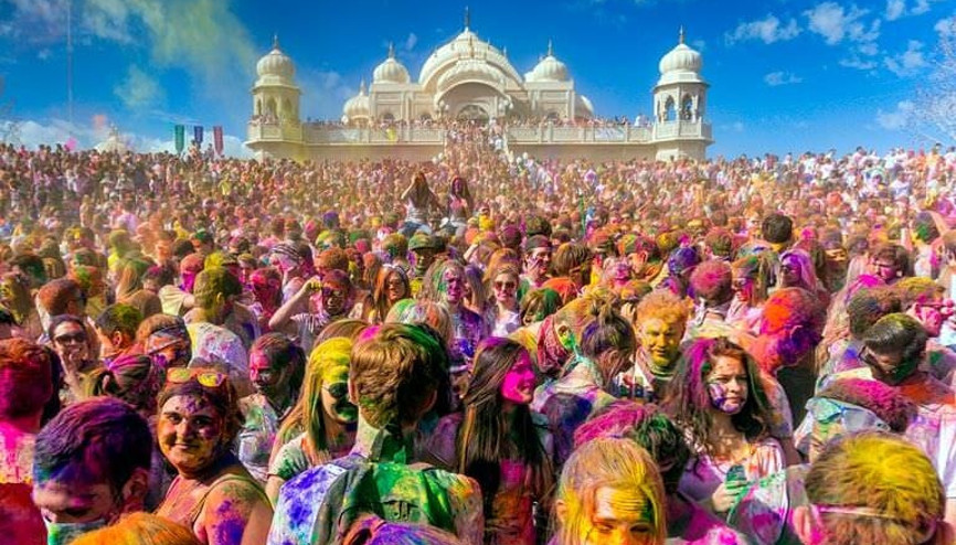 Renklerin festivaline geri sayım : Holi / Hindistan