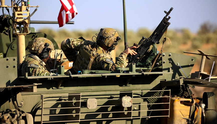 Menbiçteki Amerikan zırhlıları