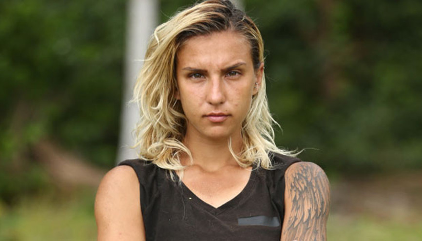 Survivor 2017 gönüllüler takımı yarışmacısı Elif Şadoğlu kimdir Aslen nerelidir Kaç yaşındadır