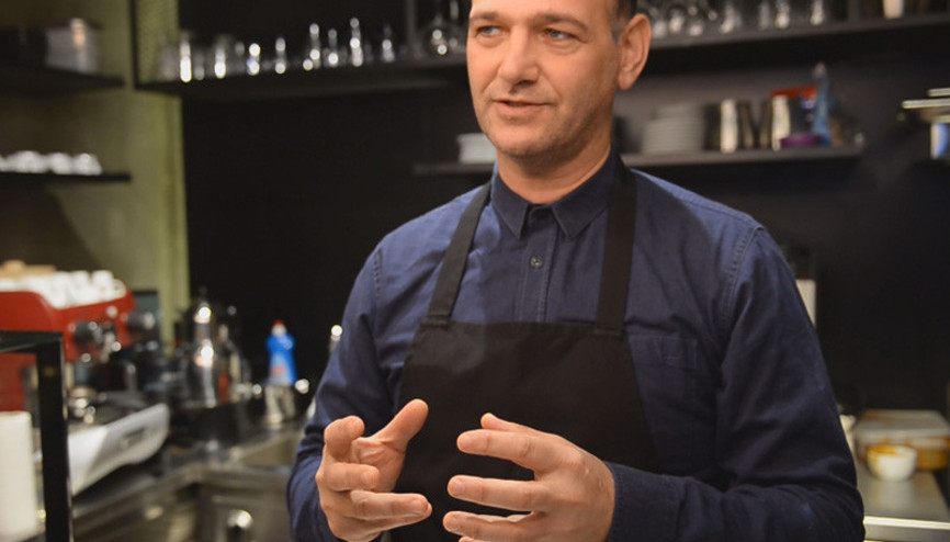 Tatlıların hepsi 30 lira Tatlıların hepsi 30 lira