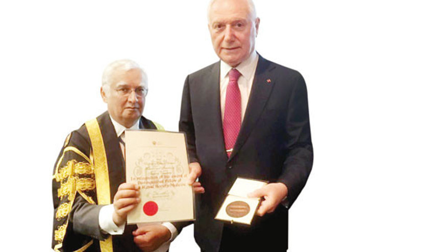 Prof. Haberal’a büyük onur