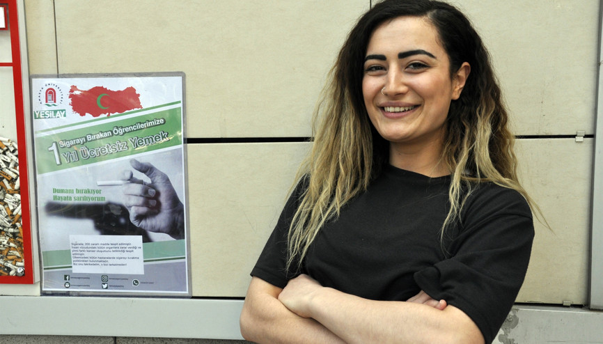 Sigarayı bırakan üniversiteliye ücretsiz yemek