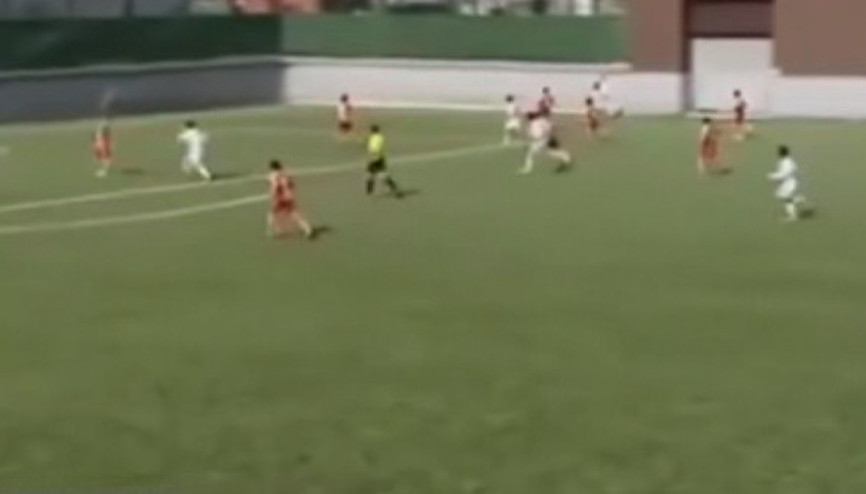 Beşiktaşlı oyuncudan Galatasaraya müthiş röveşata golü