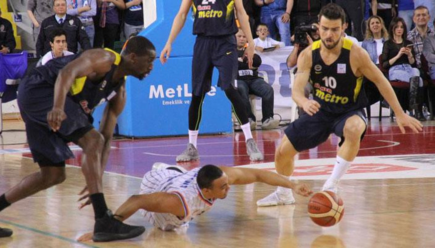 Fenerbahçe 11 sayı farkla galip