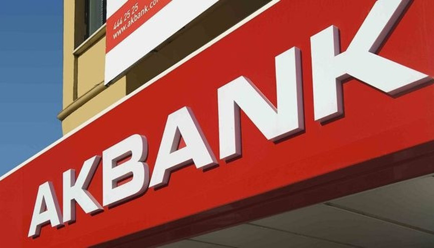 Akbankın sistemleri çöktü Flaş açıklama...