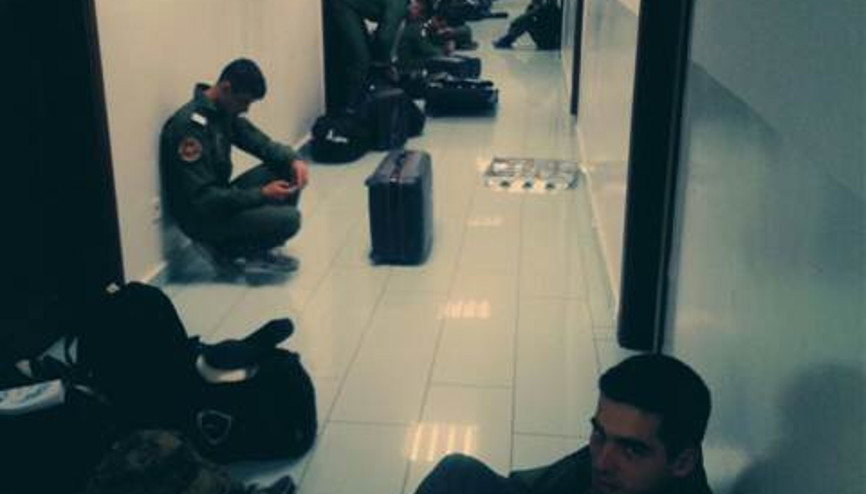 Harp okulu öğrencileri böyle beklemiş Harp okulu öğrencileri böyle beklemiş