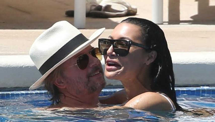 Sürpriz Bir birlikteyiz