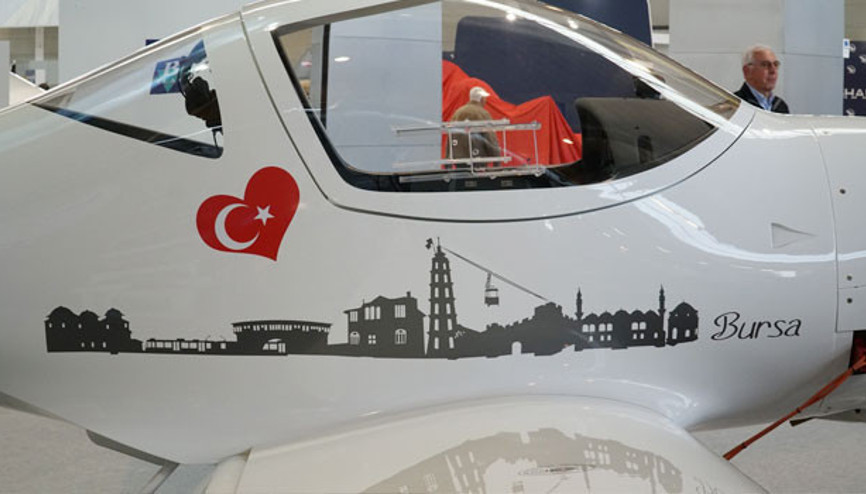 Bursalı ‘Türk Kartalı’nı Almanlar çok beğendi Bursalı ‘Türk Kartalı’nı Almanlar çok beğendi