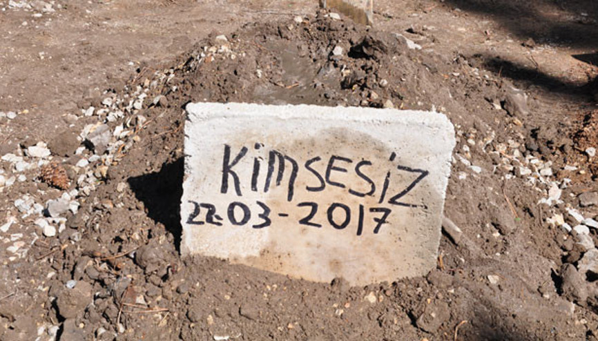 Henüz iki günlüktü... Böyle toprağa verildi