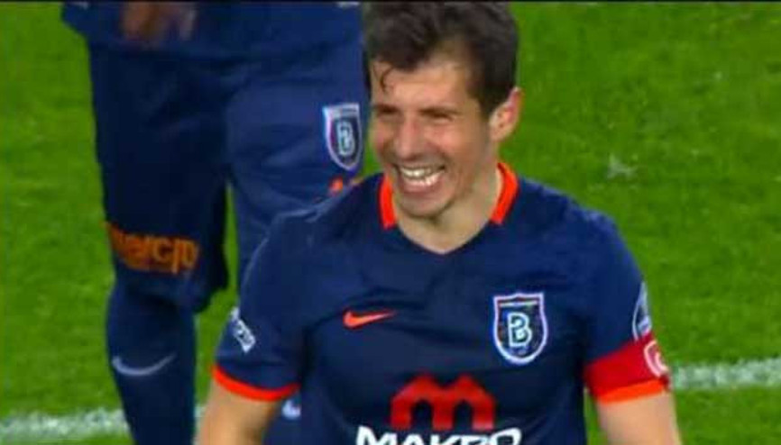 Emre Belözoğlundan kahkaha açıklaması