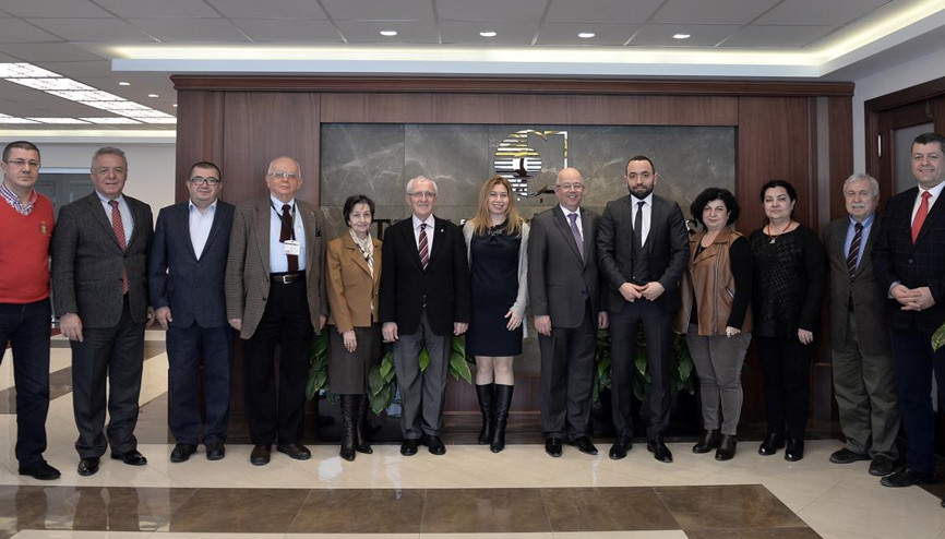 Ankara memur kentinden öteye taşınmalı Ankara memur kentinden öteye taşınmalı