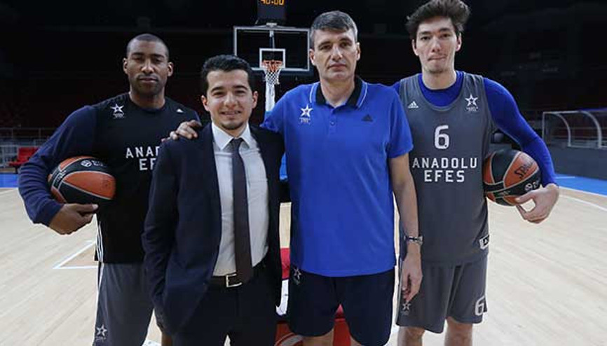 Bir adım geri atarsak bizi yutarlar