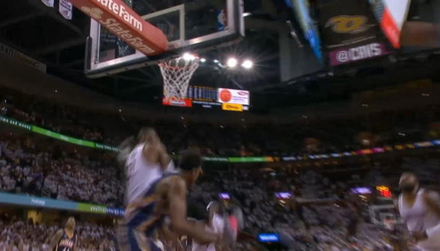 LeBron bloğu bastı