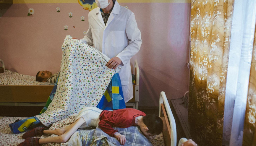 Belarusta yetimhanedeki çocuklar ölüme terk edilmiş