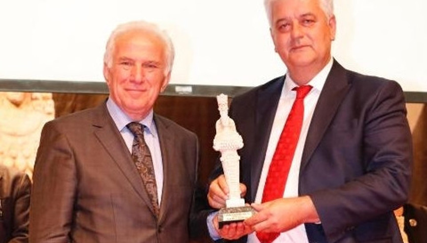 Alaçatı Ot Festivaline onur ödülü
