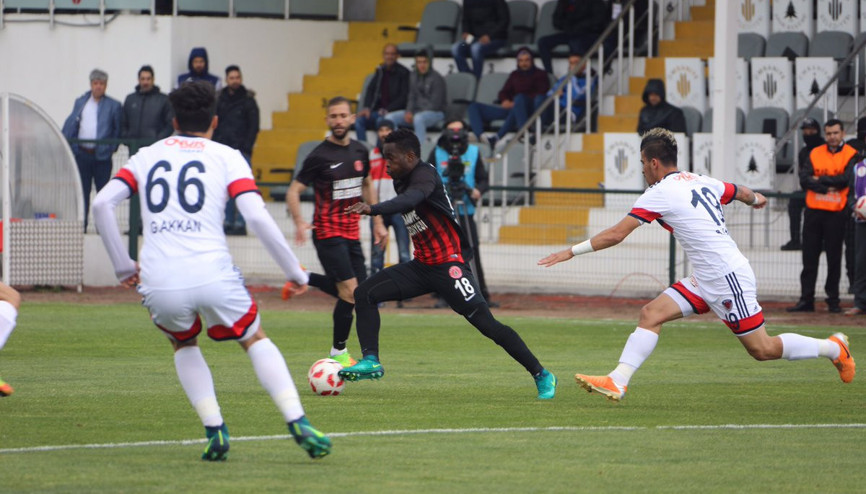 Ümraniyede gol var ama kazanan yok