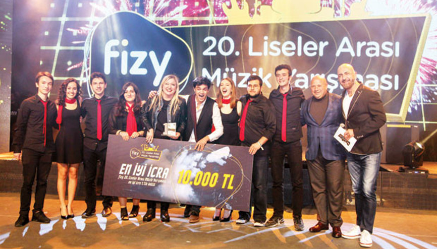 Liseli müzisyenler yarıştı