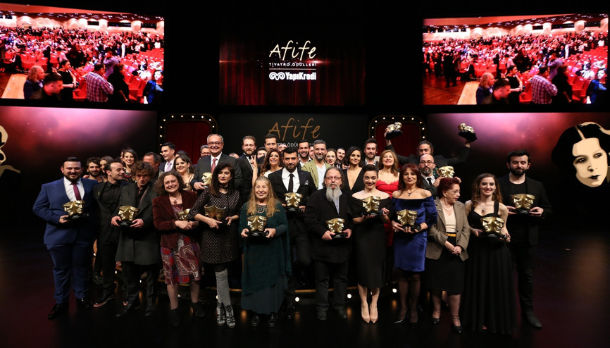 21. Yapı Kredi Afife Tiyatro Ödülleri düzenlenen törenle sahiplerine verildi