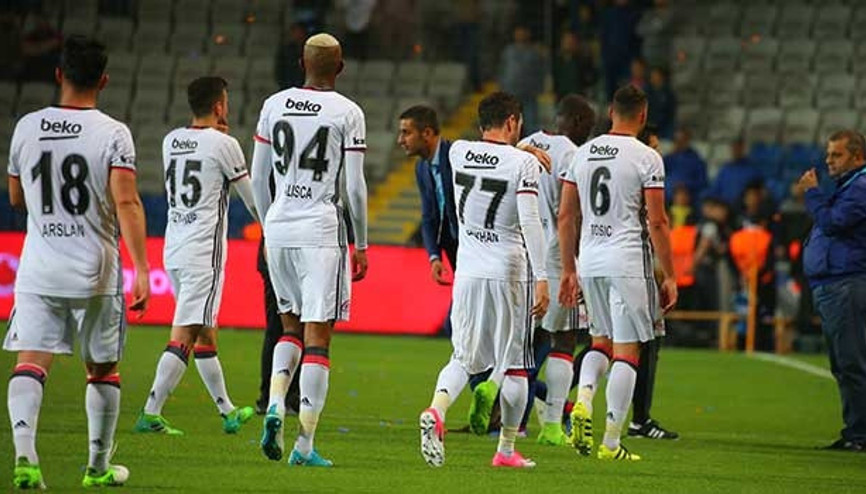 Güntekin Onay Beşiktaştaki düşüşü anlattı