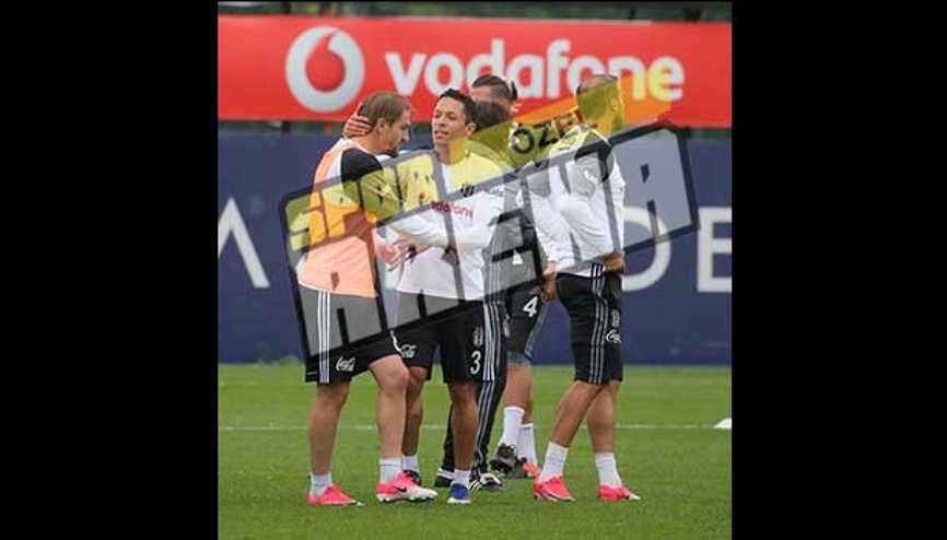 Beşiktaş idmanında gerginlik Caner ve yıldız isim...