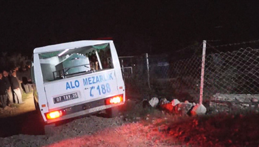 Çevreci çift evinde öldürülmüş halde bulundu