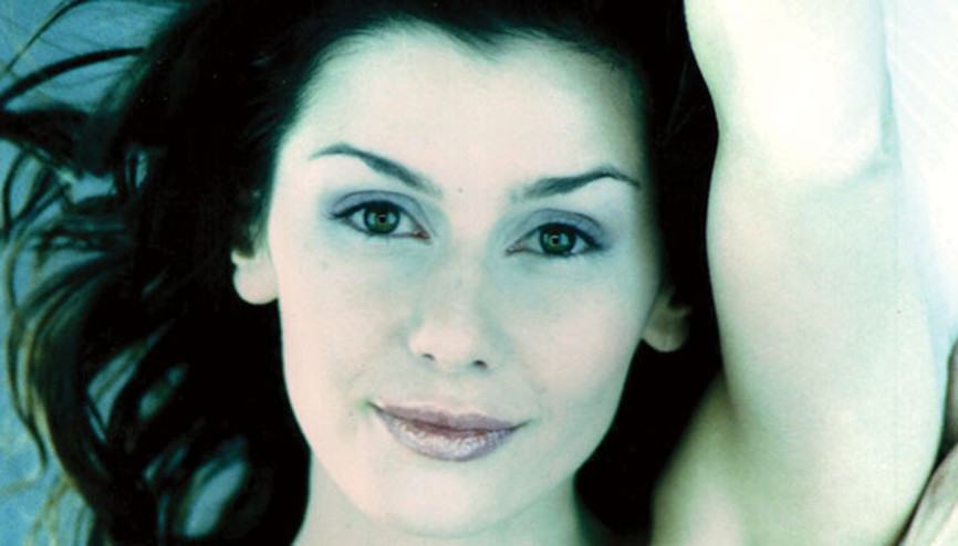 Hayatın negatif taraflarına odaklanmamak güzelliklere bakmak lazım