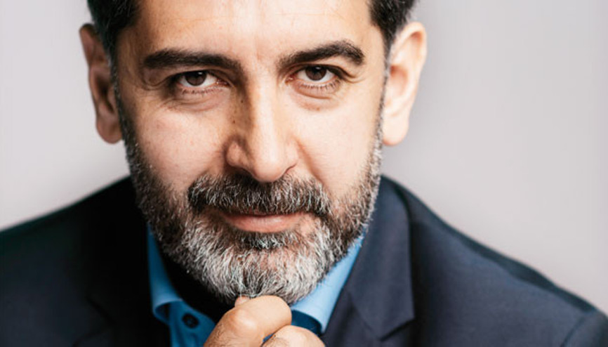 Atatürkçü olduk Alevi olduk İslamcı olduk Solcu olduk… Ama insan olamadık