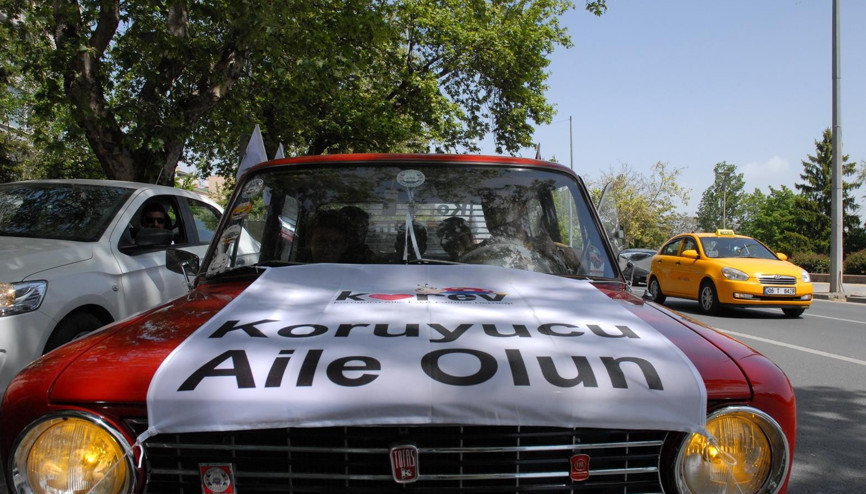 Koruyucu annelerle şehir turu