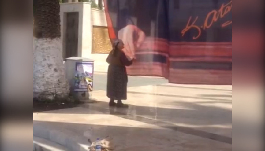 Yaşlı teyzenin Atatürk sevgisi izlenme rekoru kırıyor