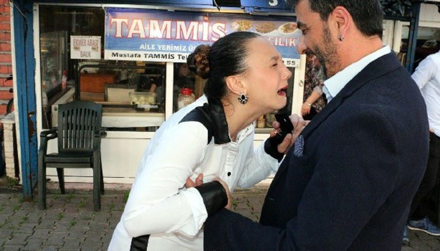 Doktordan sevgilisine gözaltı senaryolu evlilik teklifi