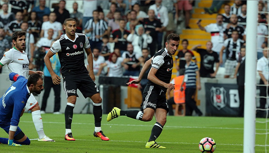 Cenk ve Oğuzhan’dan ilginç yarışma