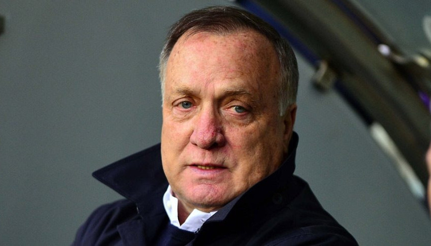 Fenerbahçede bırakacağım dedi, ikinci takımını çalıştırıyor Advocaat sürprizi