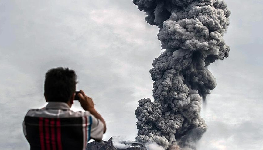 Yanardağdaki hareketlilik bölgeyi turist akınına uğrattı