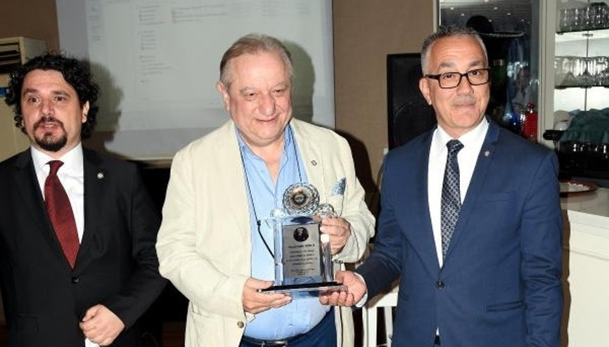 Altayda kongre günü