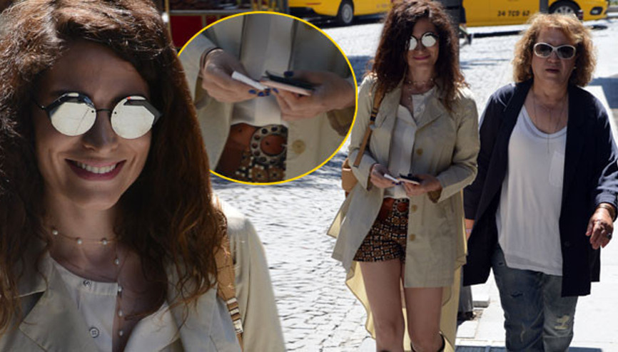 Belçim Bilgin alyansını çıkardı