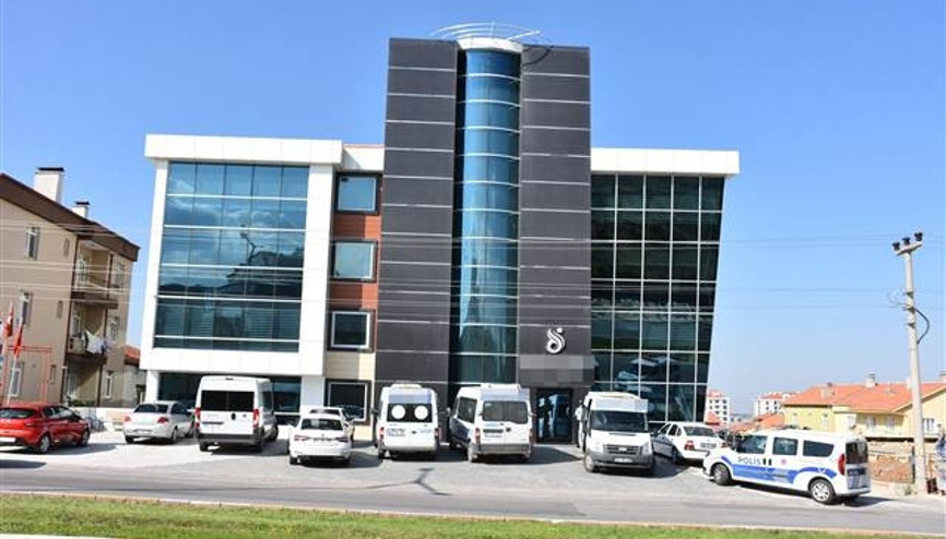Diyaliz merkezinde FETÖ operasyonu