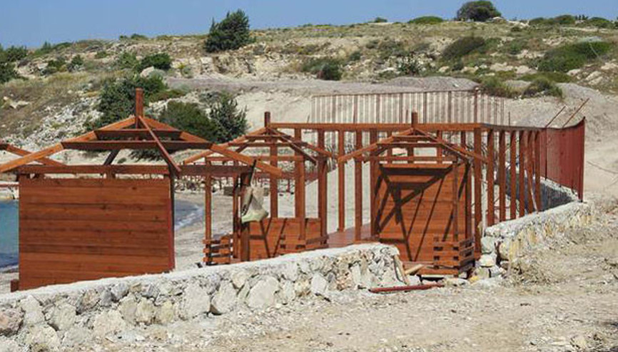 Çeşme’deki Beach Clup’da ruhsatsız yapılanmaya yıkım kararı
