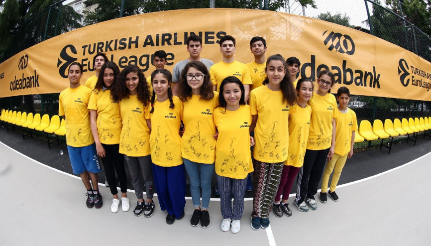 Atılan üçlüklerle saha yenilediler