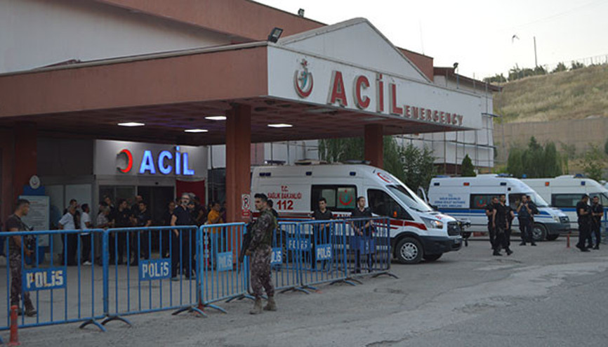 PKKlı teröristler Şırnak ve Vanda saldırdı