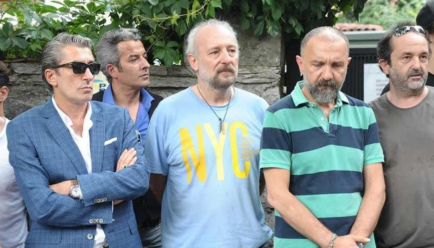 Erkan Petekkaya: 15 bölümlük alacağım var