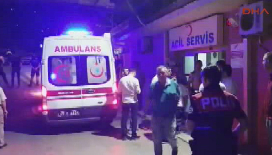 Yine Manisa Çok sayıda asker hastaneye kaldırıldı