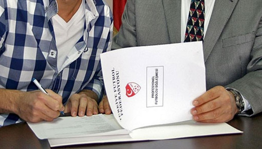 Bu oyunculara para saçtılar