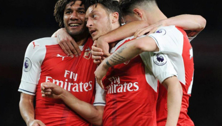 Mesut Özilden çılgın talep