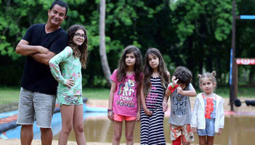 Acun Ilıcalının Dominik hatırası