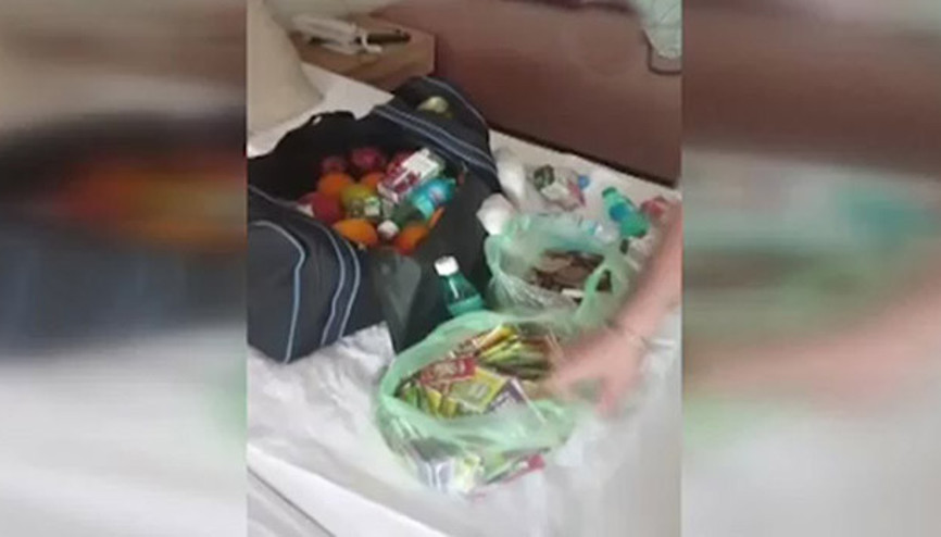 Turistin çantasından çıkanlar şoke etti