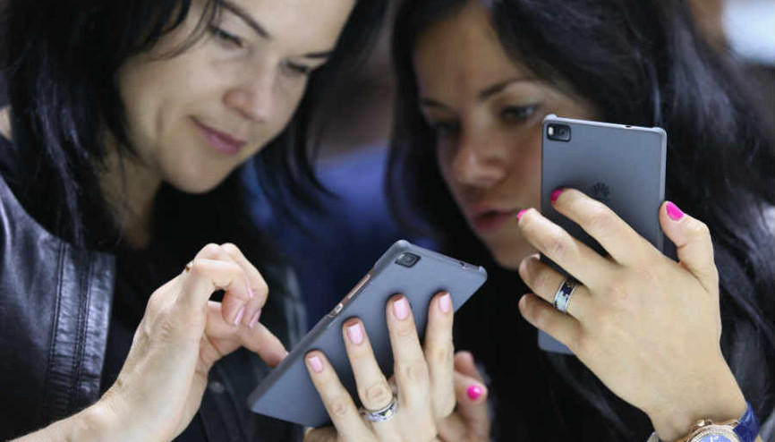 Akıllı telefonlar bizleri aptallaştırıyor mu