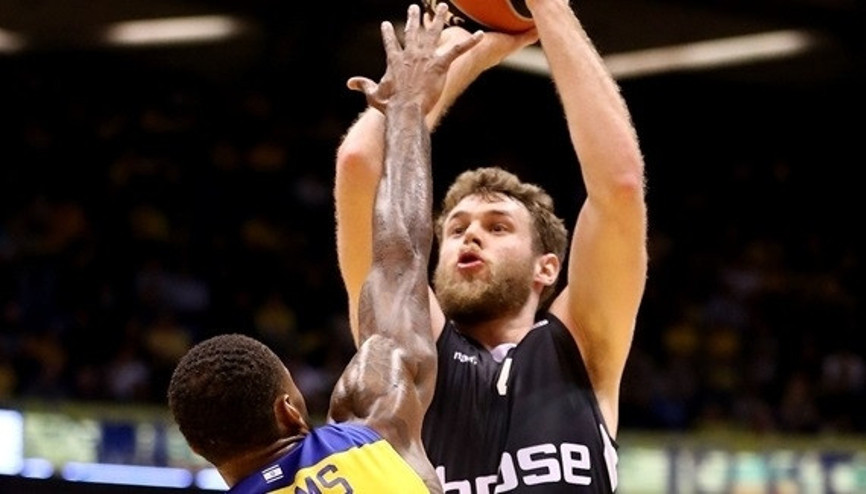 Nicolo Melli Fenerbahçede İmzayı attı...