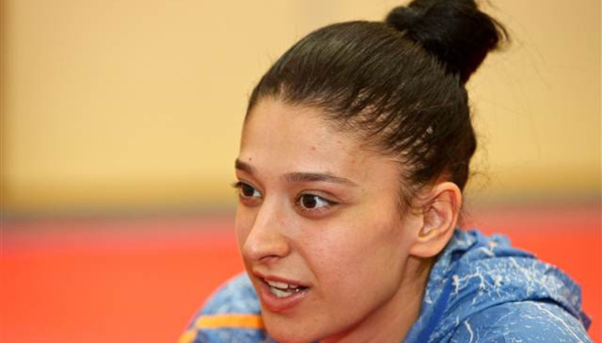 Nur Tatar: Dövdüğüm 2 kişiyi babam hastaneye götürdü Nur Tatar: Dövdüğüm 2 kişiyi babam hastaneye götürdü