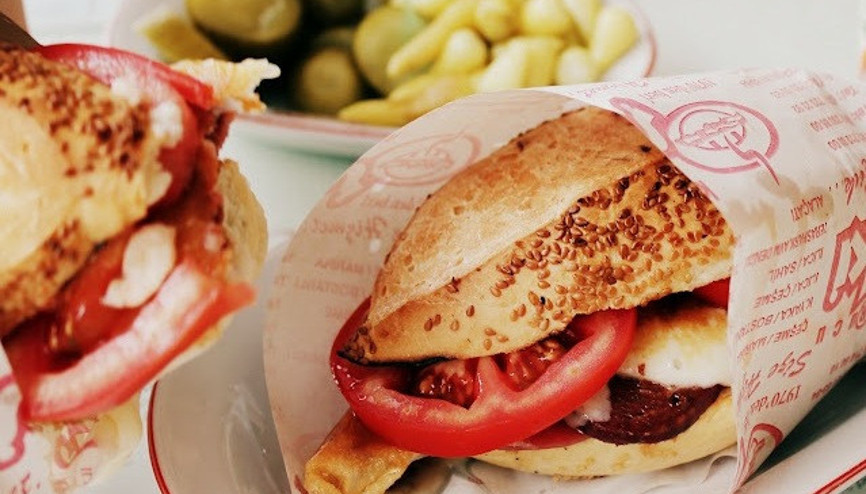 Çeşmede yemeklerinin tadına bakmadan dönmemeniz gereken mekânlar