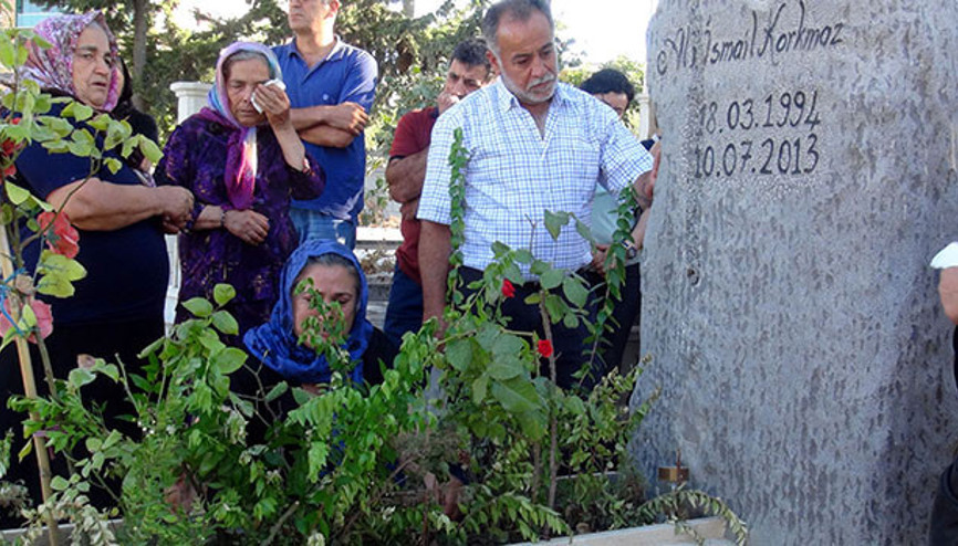 Ali İsmail Korkmaz, mezarı başında anıldı